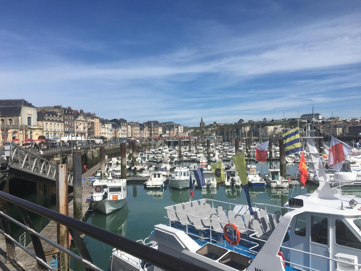 Entre Port Et Plage Dieppe Exterior foto